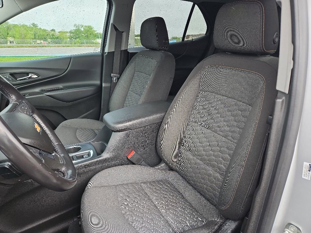 Used 2019 Chevrolet Equinox LT FWD image 14