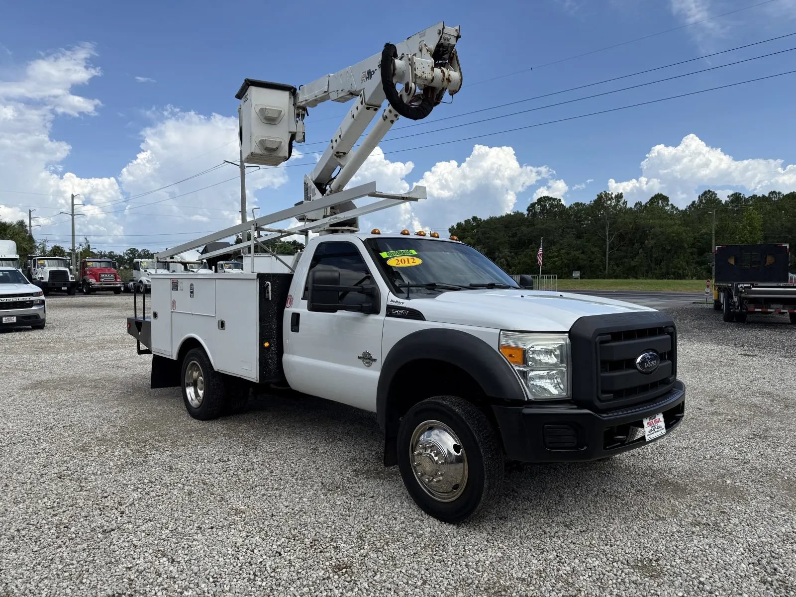 Used 2012 Ford F550 4x4 Regular Cab Super Duty w/ Snow Plow Prep Pkg image 3
