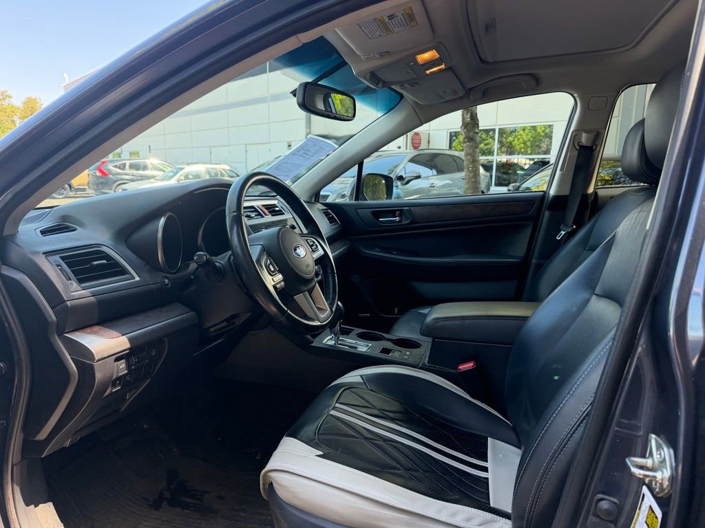 Used 2015 Subaru Outback 2.5i Limited AWD/4WD image 12