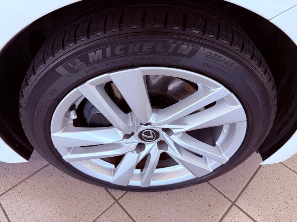 Used 2024 Lexus IS 300 w/ Comfort Package RWD image 15