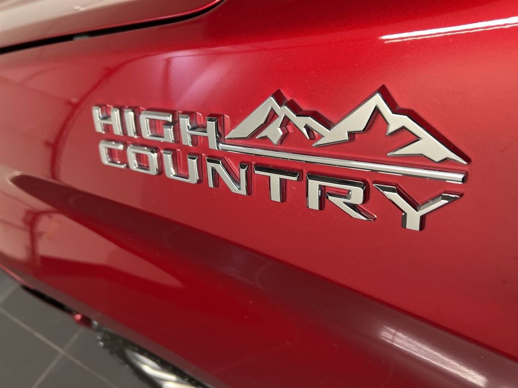Used 2022 Chevrolet Silverado 1500 High Country w/ Technology Package image 42