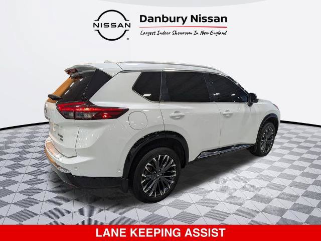 Certified 2024 Nissan Rogue Platinum w/ Platinum Premium Package AWD/4WD image 4