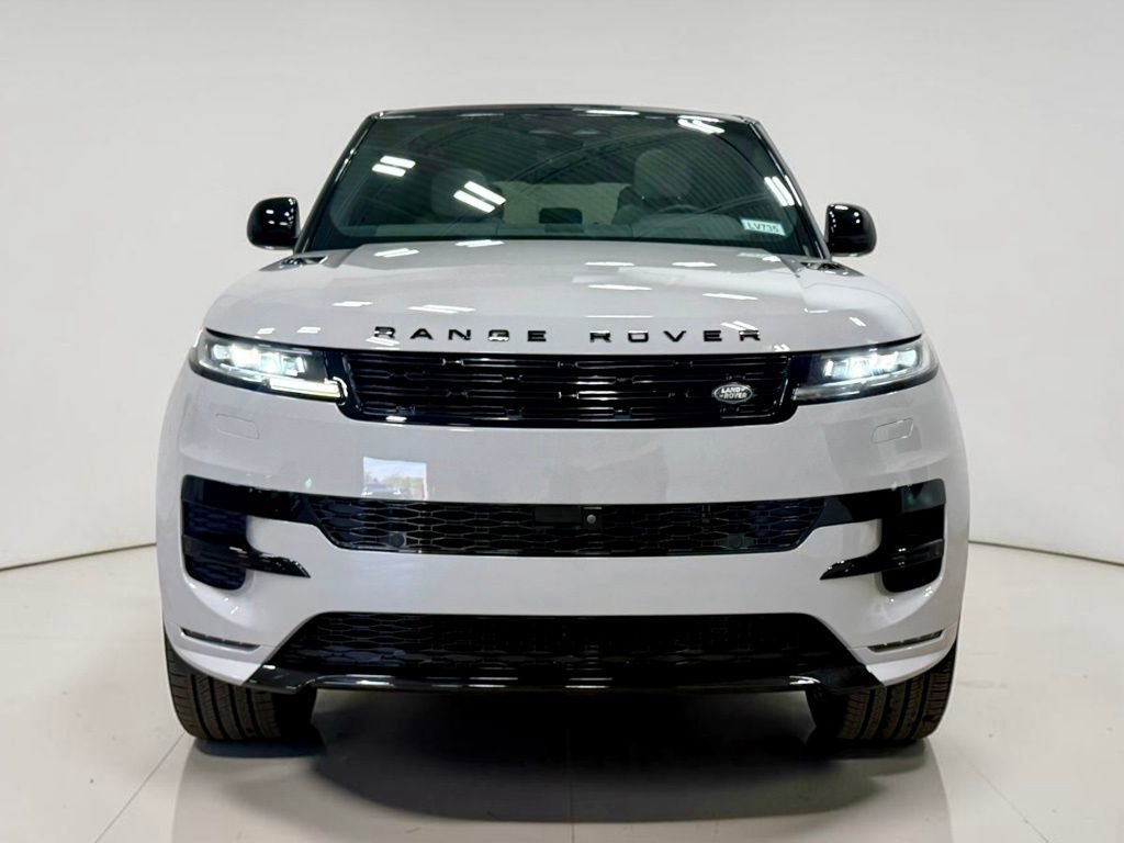 Used 2025 Land Rover Range Rover Sport Dynamic SE AWD/4WD image 9