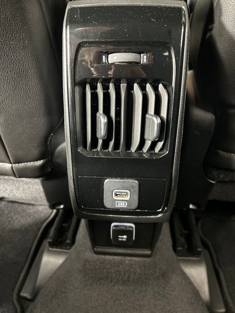 Used 2023 Jeep Compass Altitude image 17