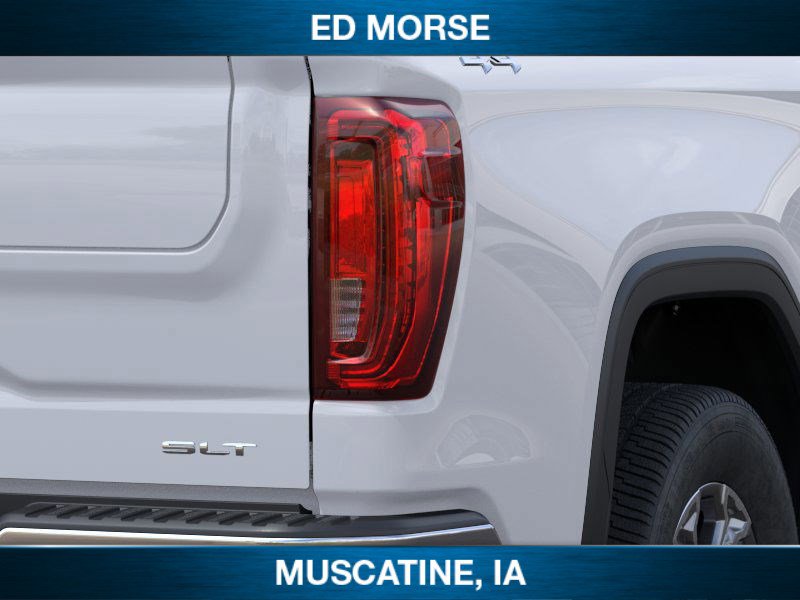 New 2026 GMC Sierra 1500 SLT image 11