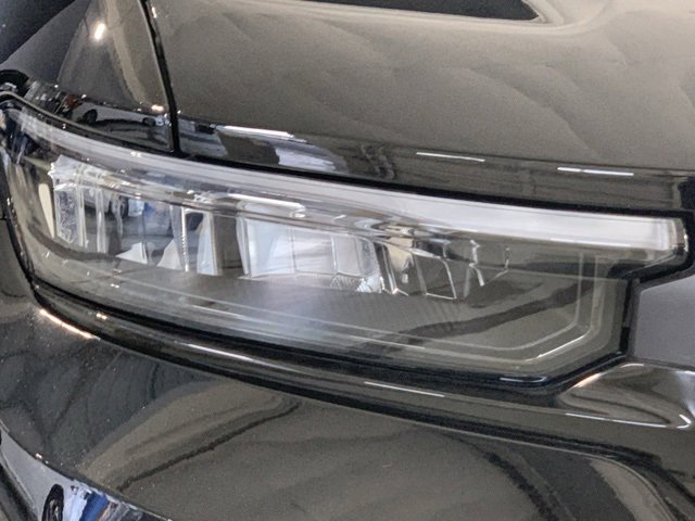 New 2025 Jeep Grand Cherokee Limited w/ Black Appearance Package image 10