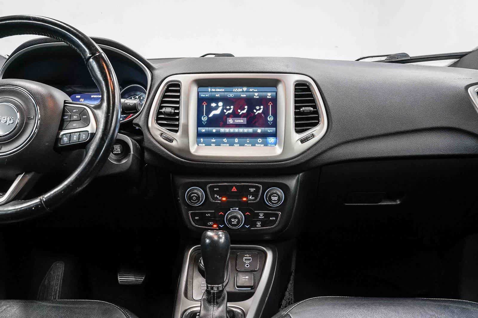 Used 2020 Jeep Compass High Altitude AWD/4WD image 13