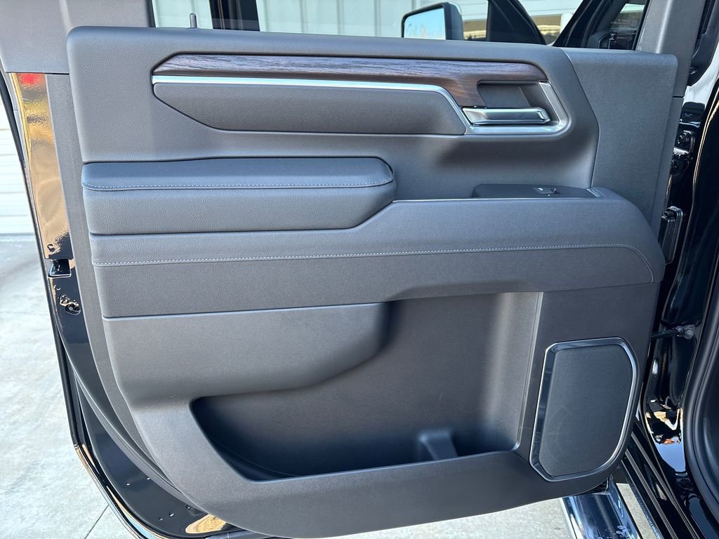 New 2026 GMC Sierra 2500 SLT w/ SLT Premium Package image 45