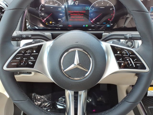 New 2026 Mercedes-Benz GLB 250 4MATIC image 8