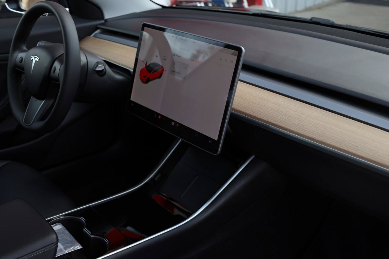 Used 2020 Tesla Model 3 Performance AWD/4WD image 4