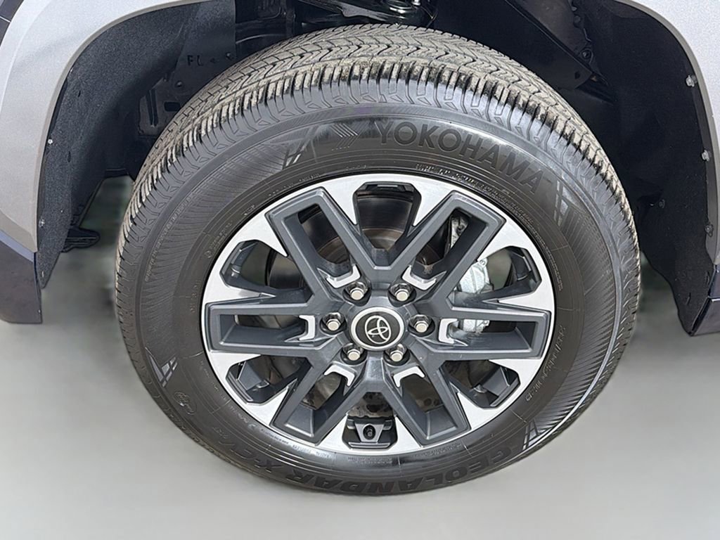 Used 2023 Toyota Tundra Limited image 19