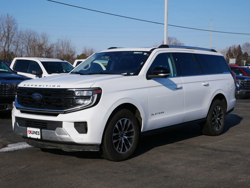 Used 2025 Ford Expedition Max Platinum image 3