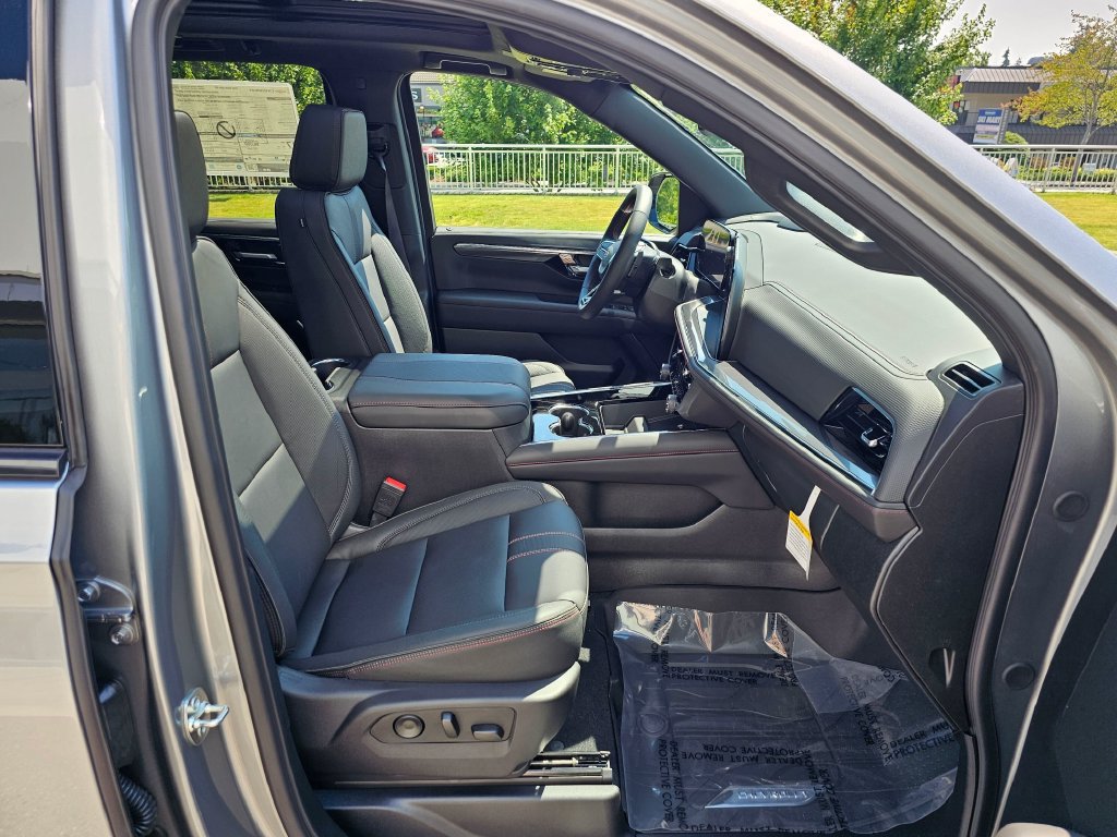 New 2026 Chevrolet Tahoe RST w/ Comfort Package AWD/4WD image 11