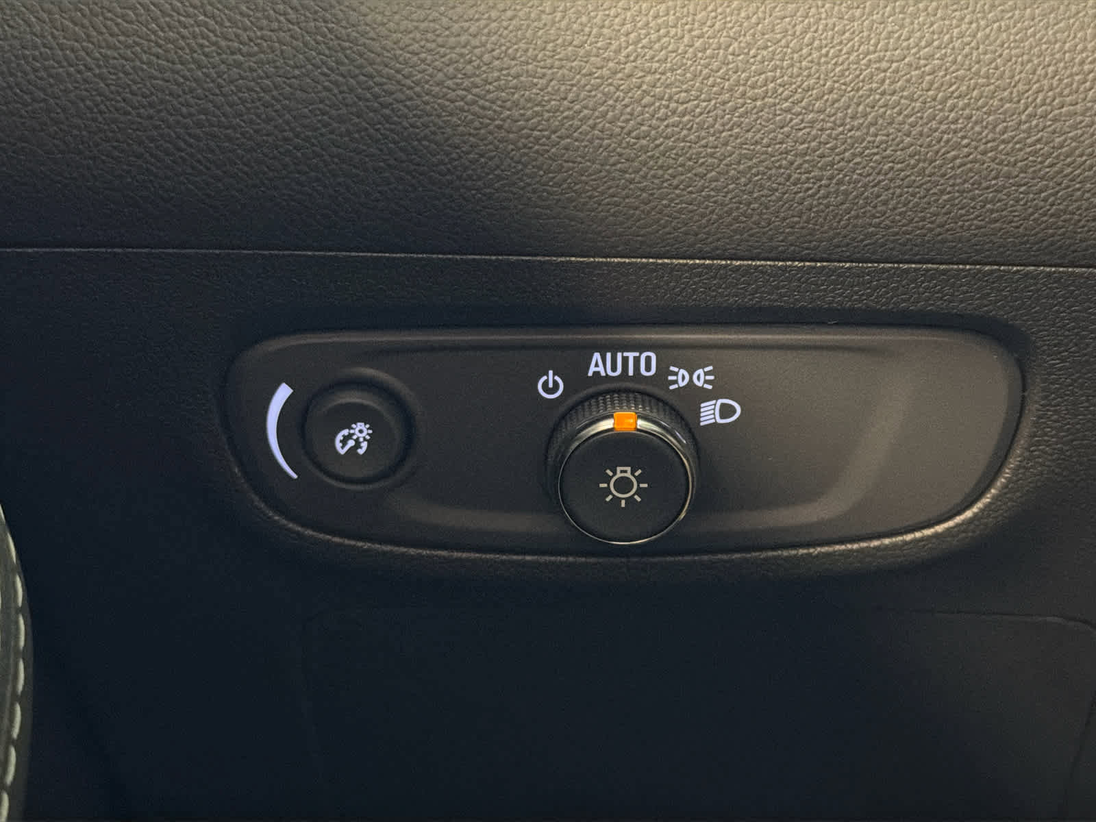 New 2026 Buick Encore GX Preferred w/ Comfort Package image 43