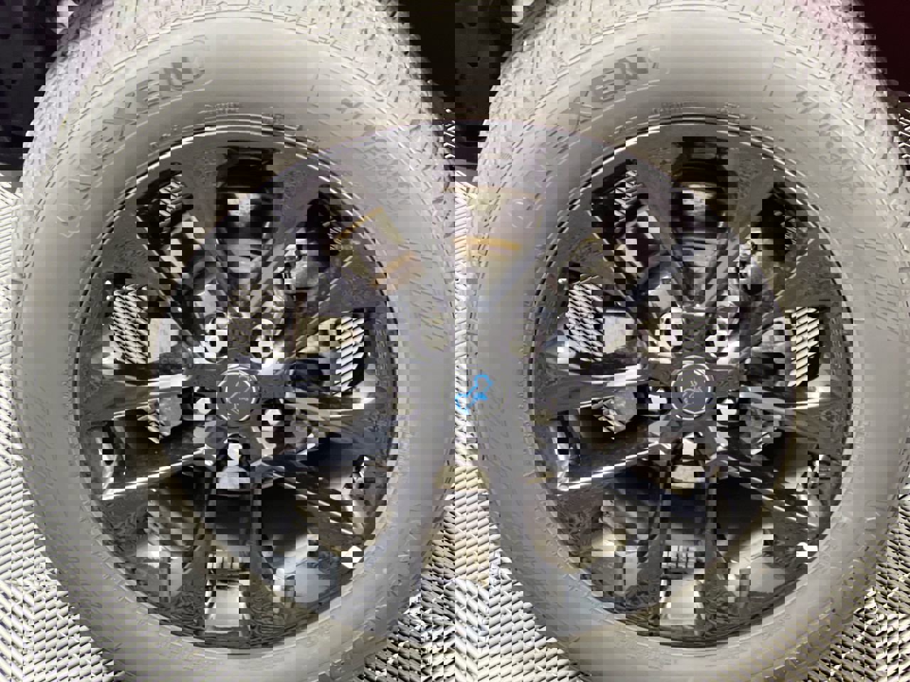 Used 2024 Jeep Wrangler Sahara image 12