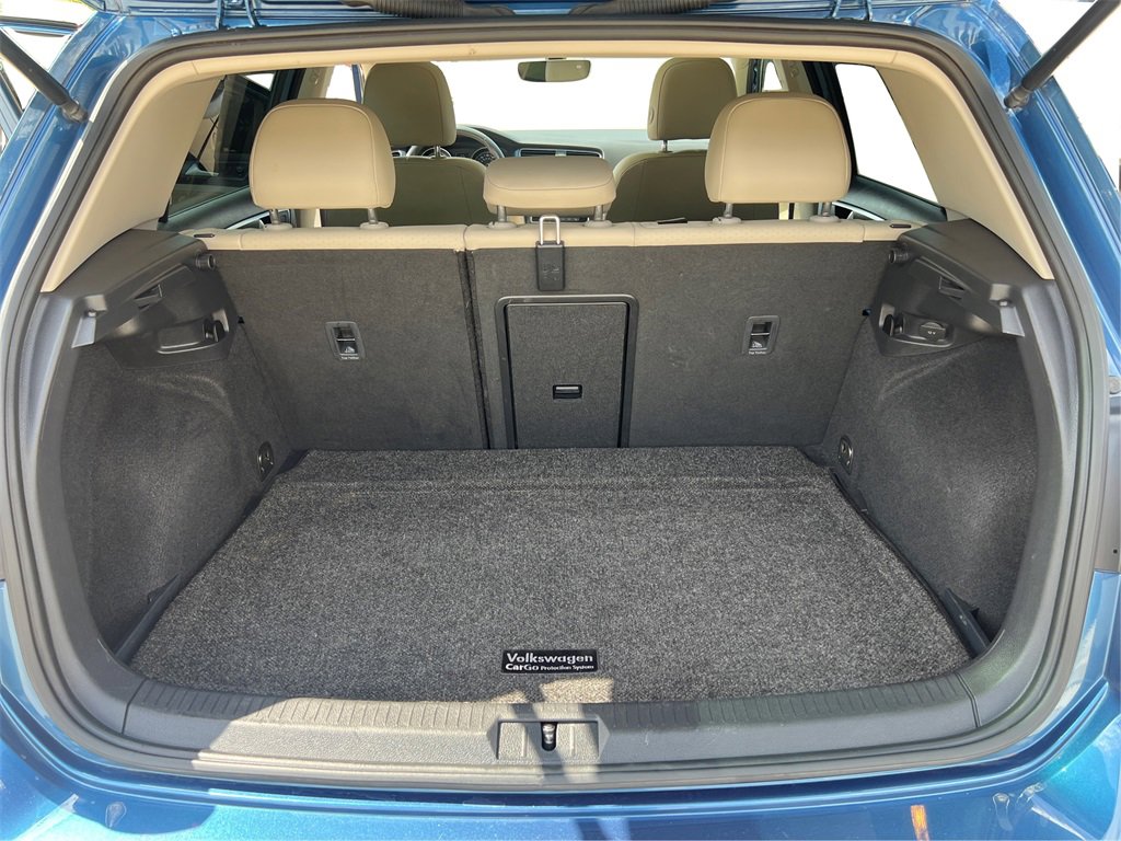 Used 2021 Volkswagen Golf 1.4T TSI image 14