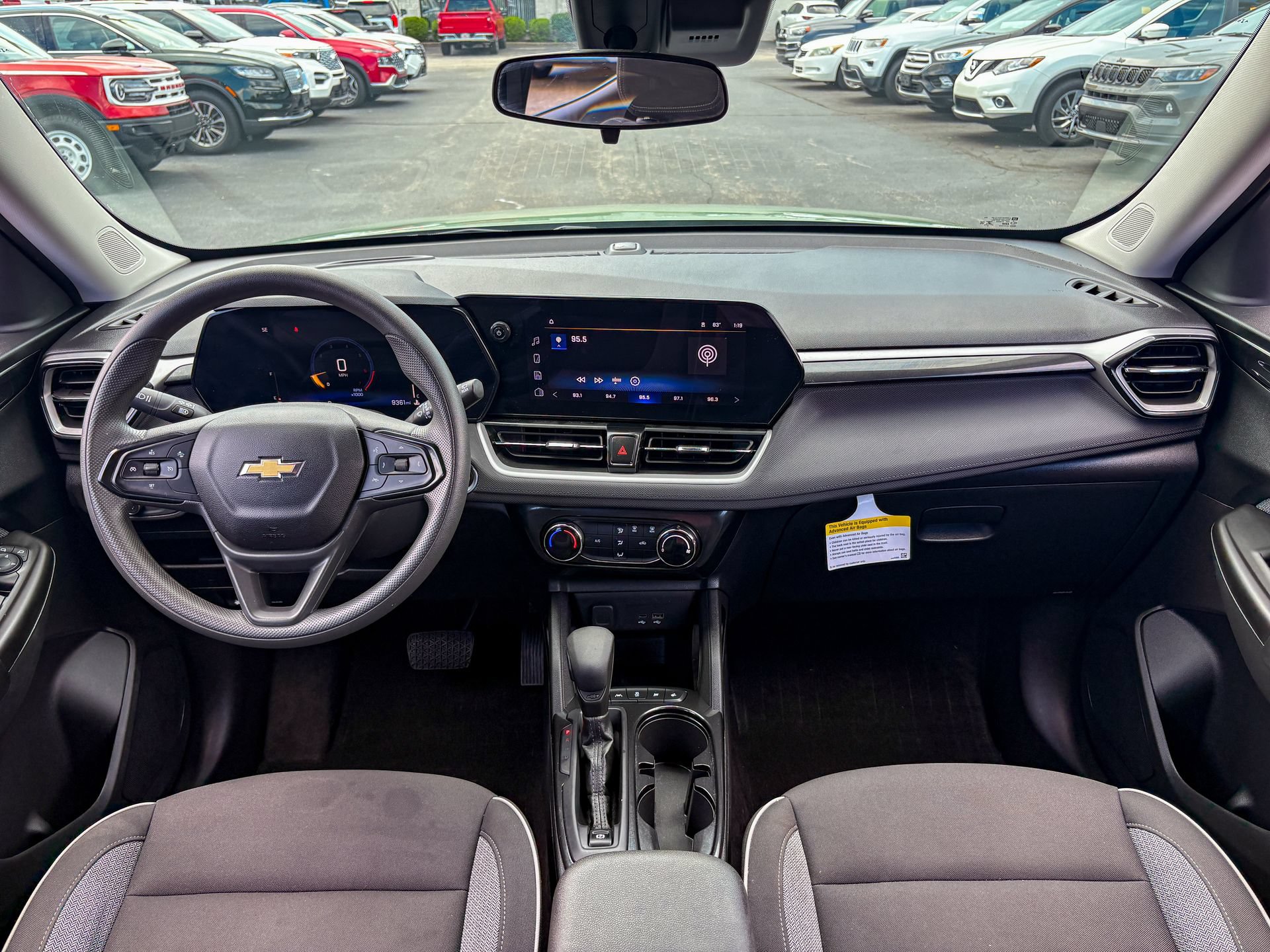 Used 2026 Chevrolet TrailBlazer LT FWD image 28