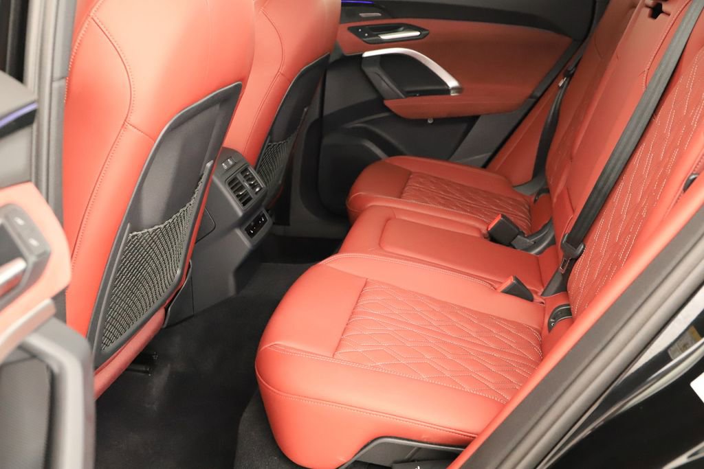 Certified 2025 Audi SQ5 Prestige image 31