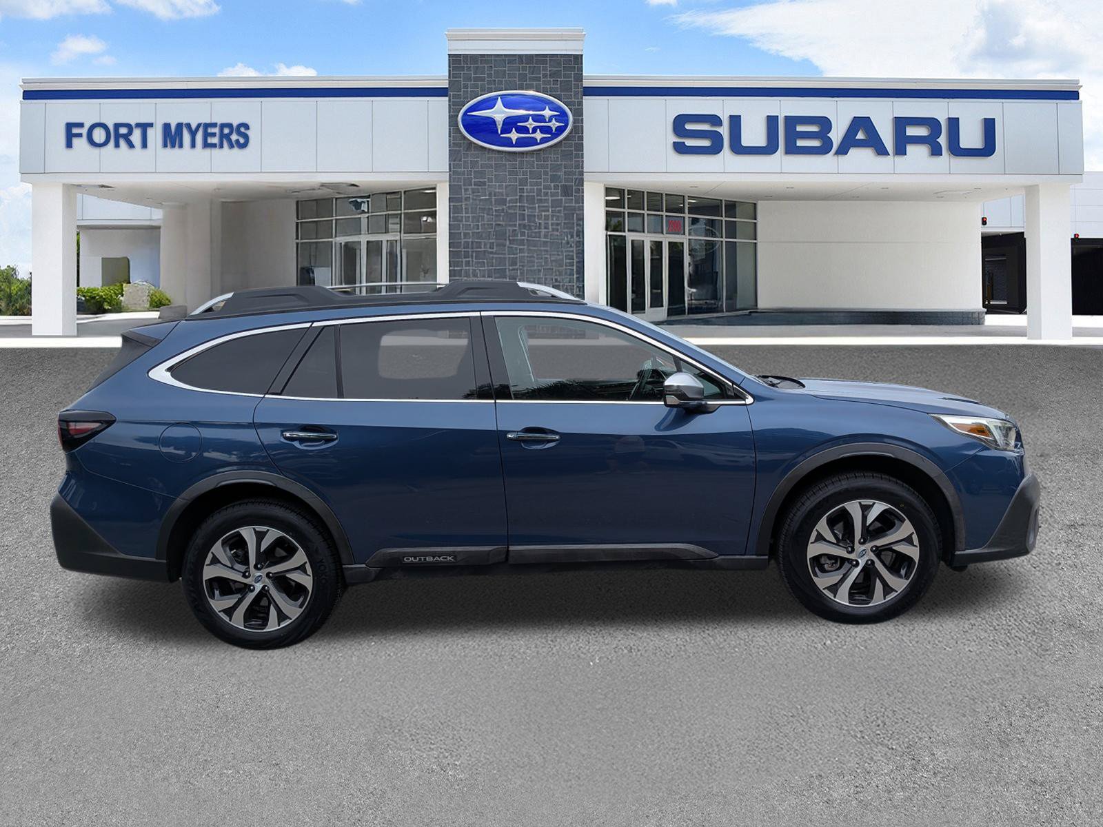 Used 2020 Subaru Outback Touring XT AWD/4WD image 3