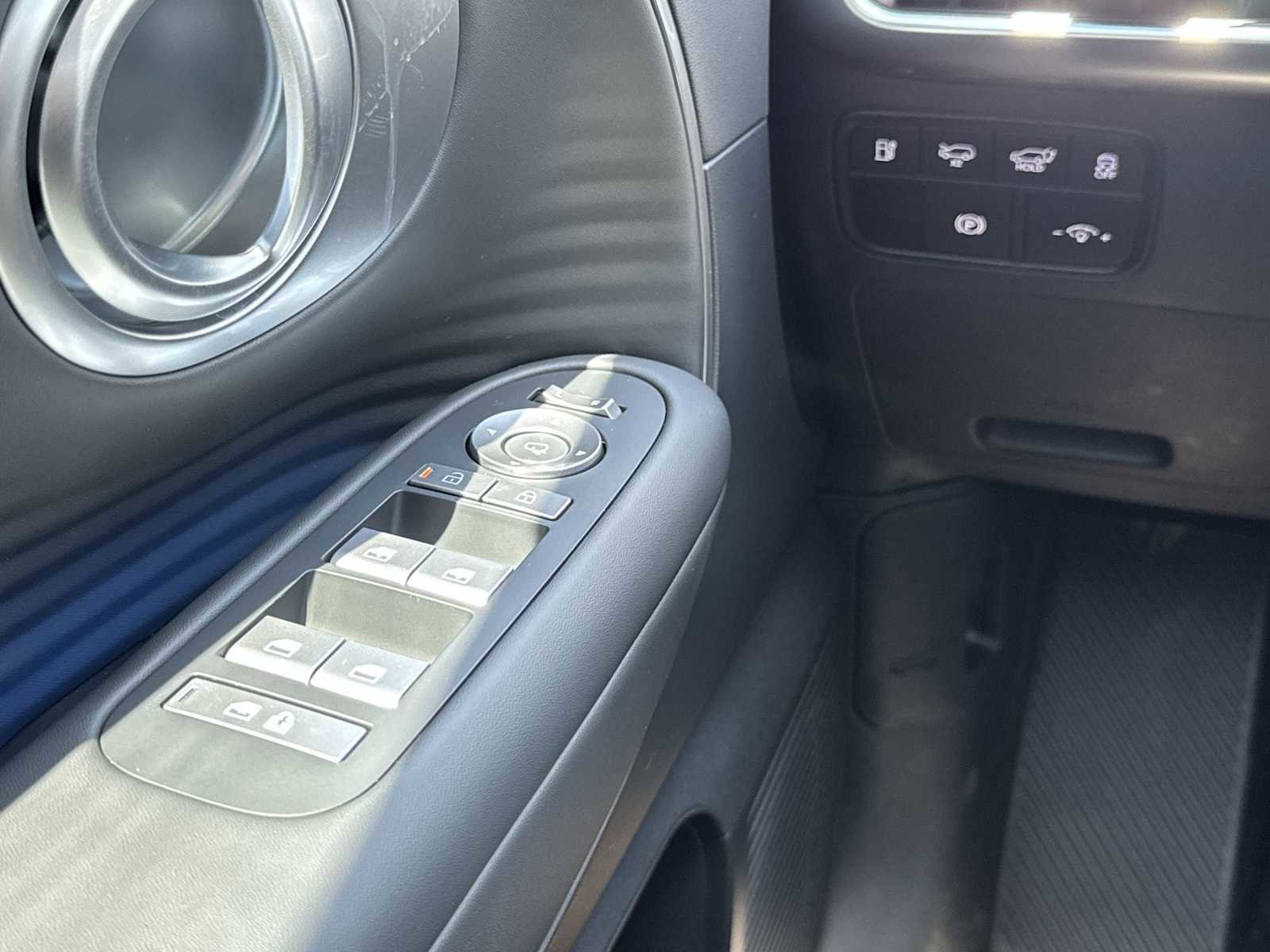 New 2026 Hyundai Ioniq 9 SEL image 15