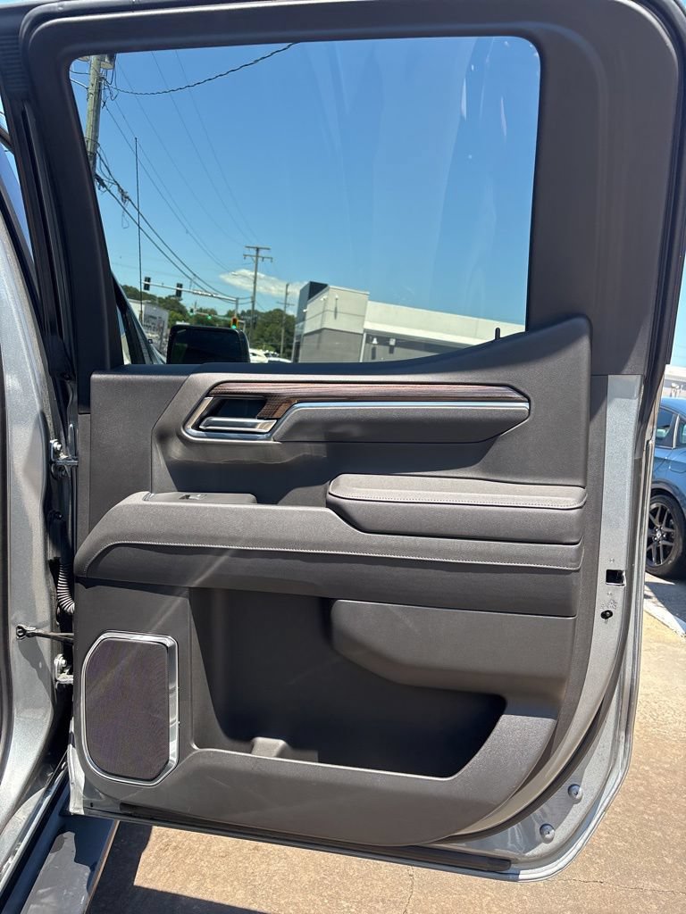 Used 2025 Chevrolet Silverado 1500 RST AWD/4WD image 20