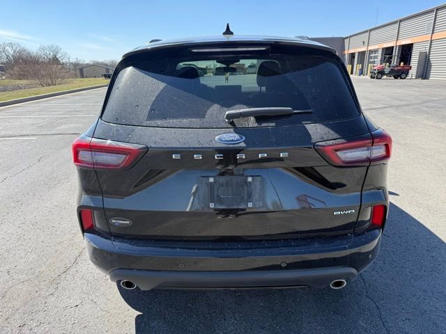 Certified 2024 Ford Escape ST-Line w/ Tech Pack #1 image 7