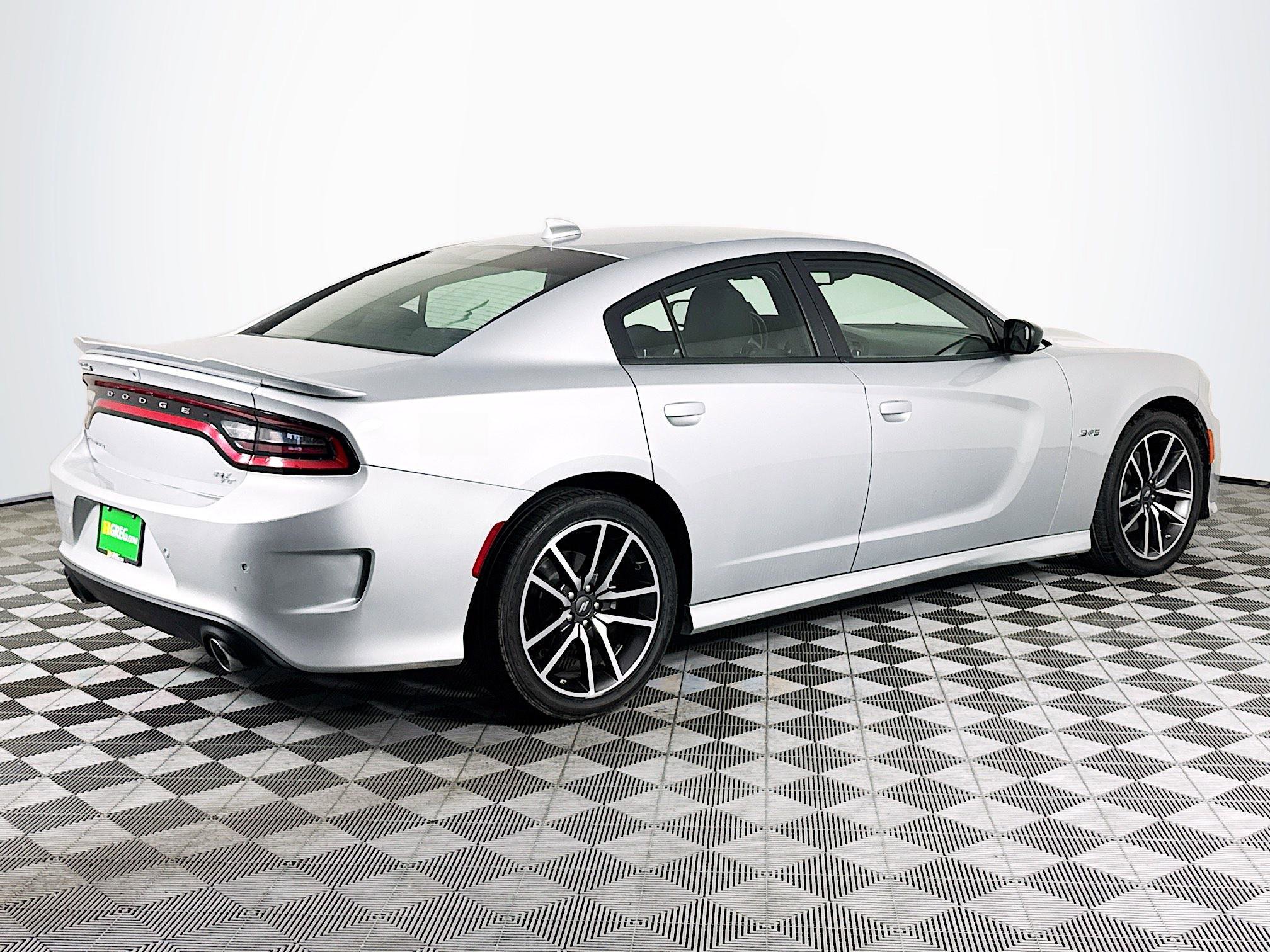Used 2023 Dodge Charger R/T RWD image 10