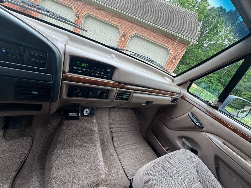 Used 1996 Ford Bronco Eddie Bauer AWD/4WD image 13