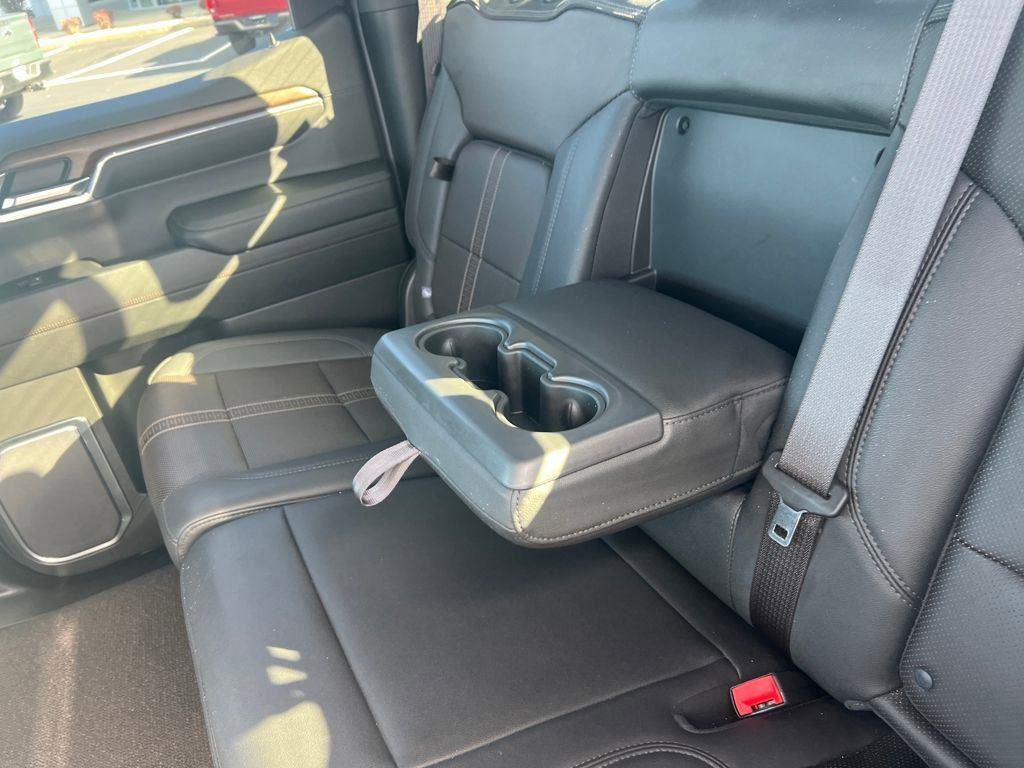 Used 2024 Chevrolet Silverado 1500 High Country w/ Technology Package image 16