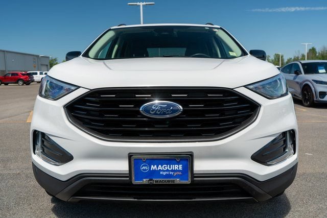 Used 2024 Ford Edge SEL w/ Sport Appearance Package AWD/4WD image 3
