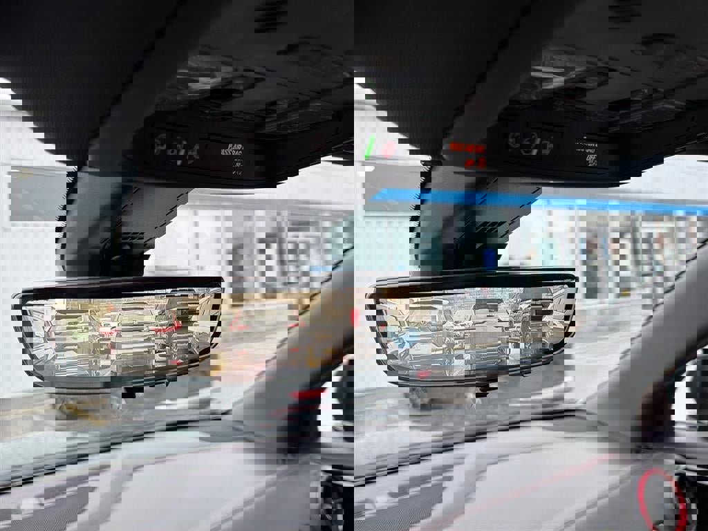 Used 2025 Chevrolet Blazer RS w/ Driver Confidence II Package image 17