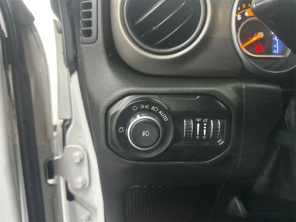 Used 2019 Jeep Wrangler Unlimited Sport S image 31