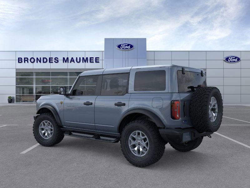 New 2025 Ford Bronco Badlands image 4