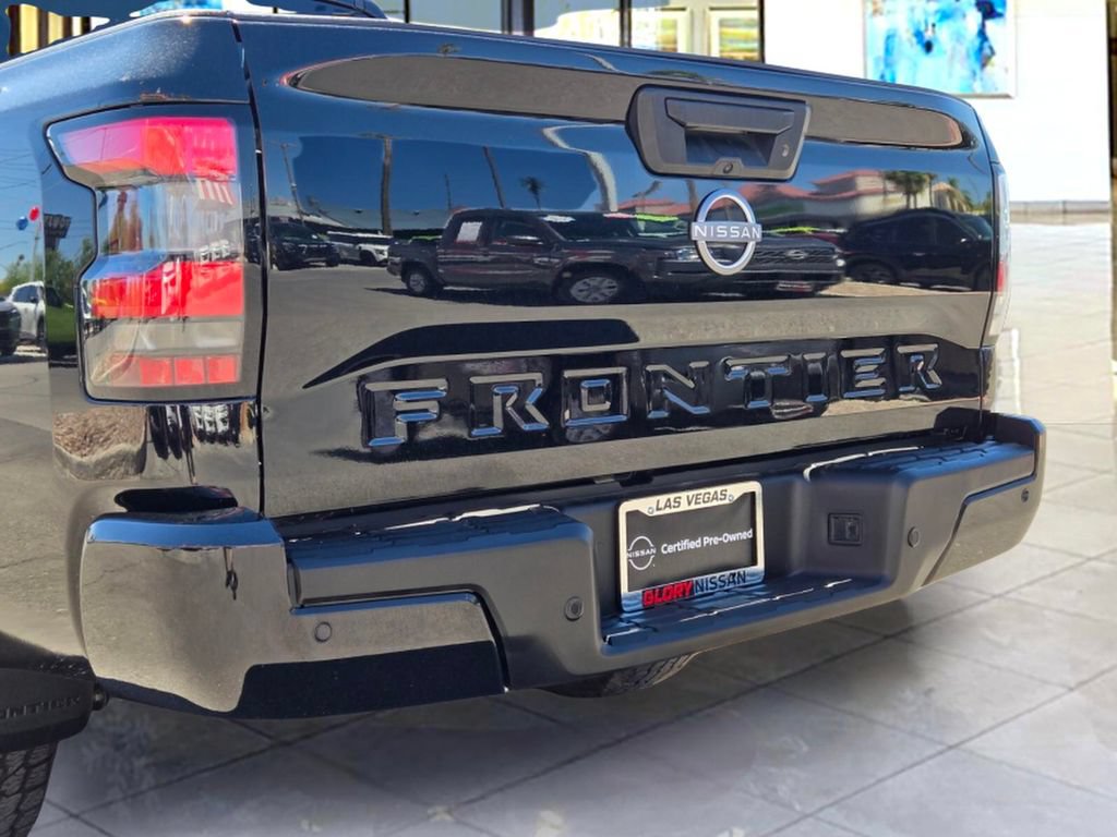 Certified 2022 Nissan Frontier S w/ Technology Package RWD image 6