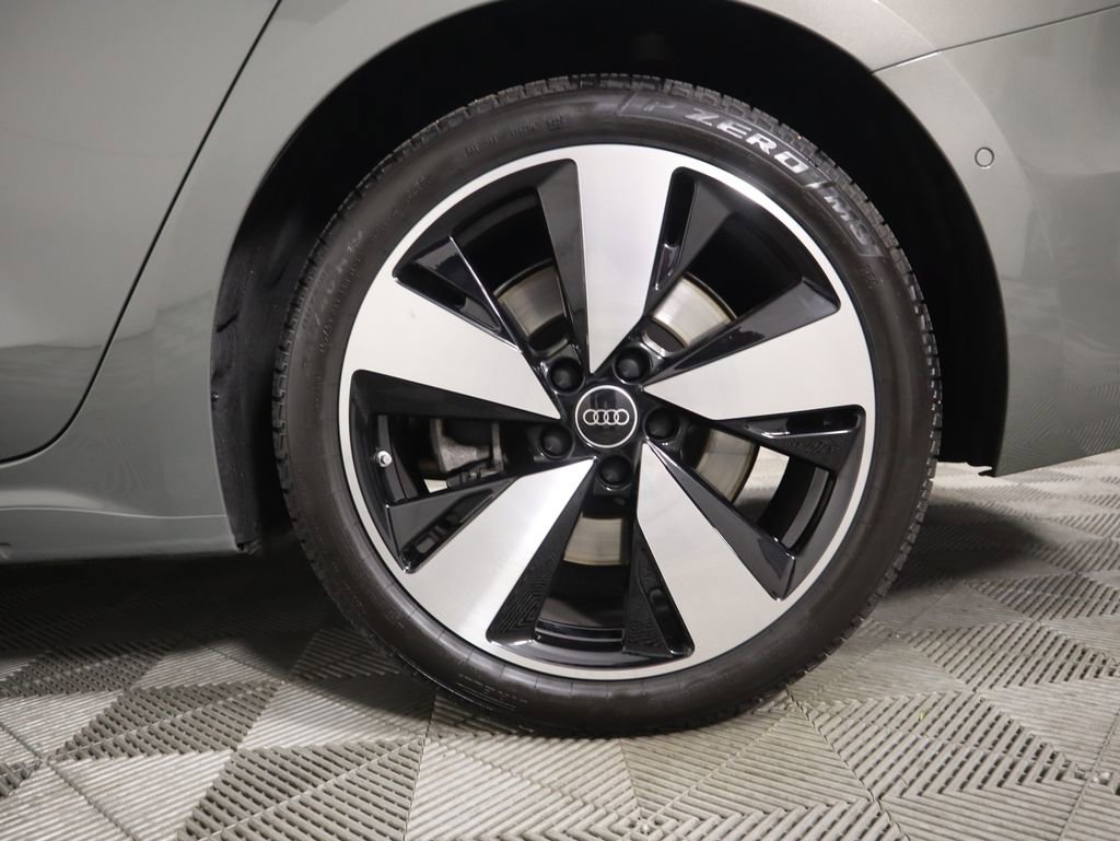 Certified 2025 Audi A5 2.0T Premium w/ Convenience Package image 32