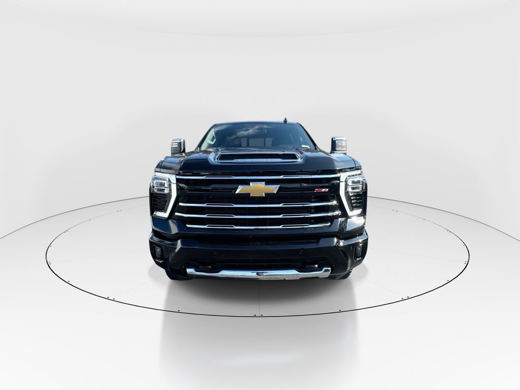 New 2026 Chevrolet Silverado 2500 LT w/ Z71 Chrome Sport Edition image 3