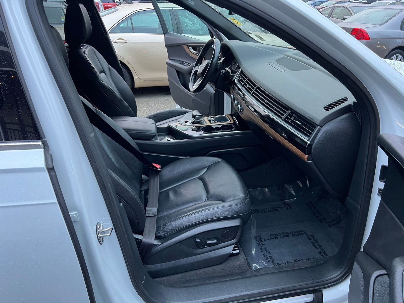 Used 2017 Audi Q7 2.0T Premium image 30