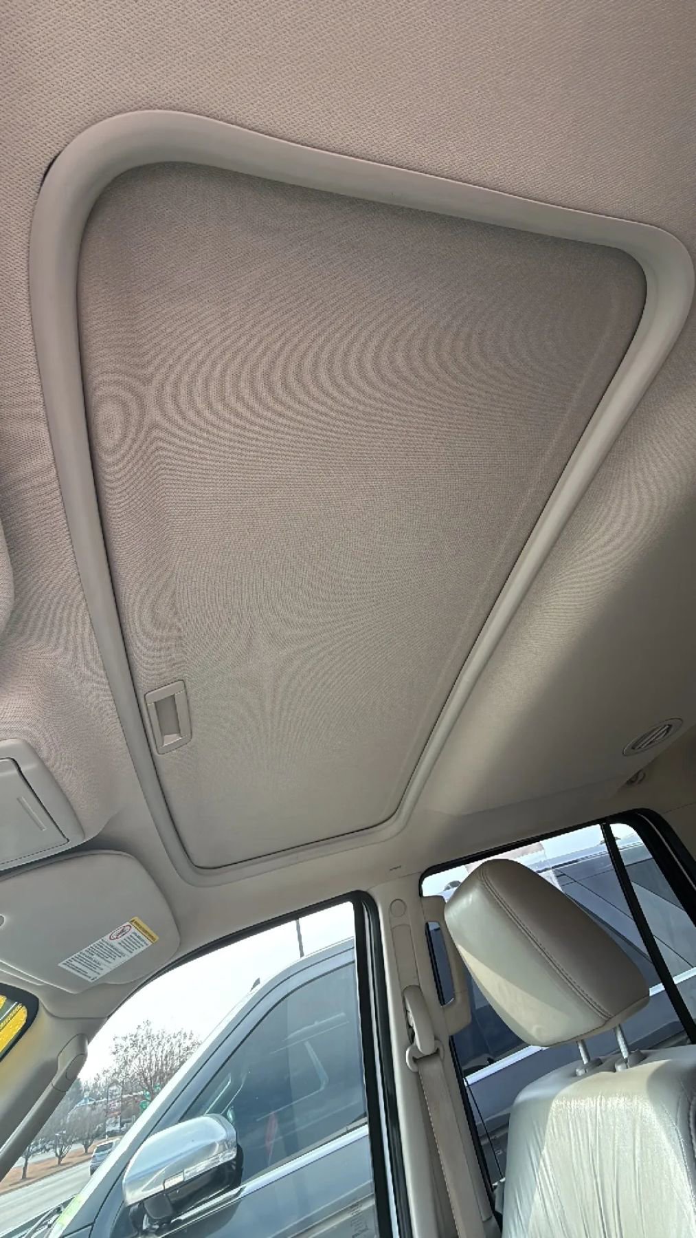 Used 2016 Lincoln Navigator Select image 48