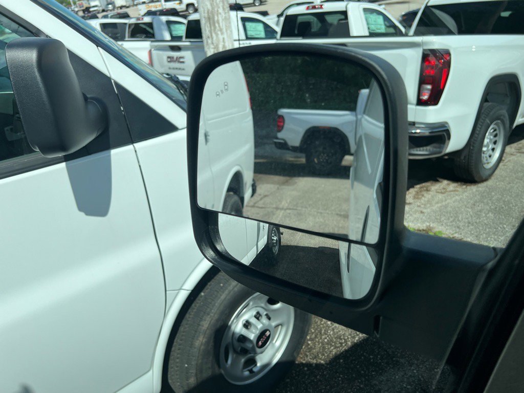 New 2025 GMC Savana 2500 Extended w/ Driver Convenience Package RWD image 20