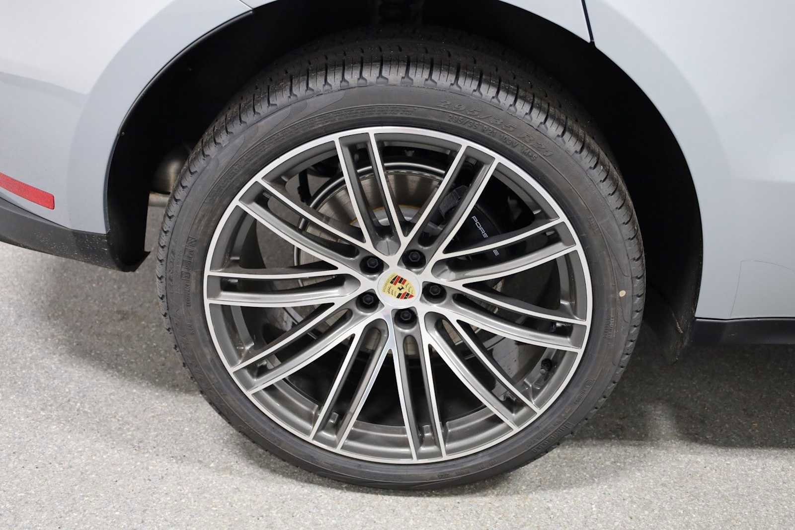 New 2026 Porsche Macan image 38