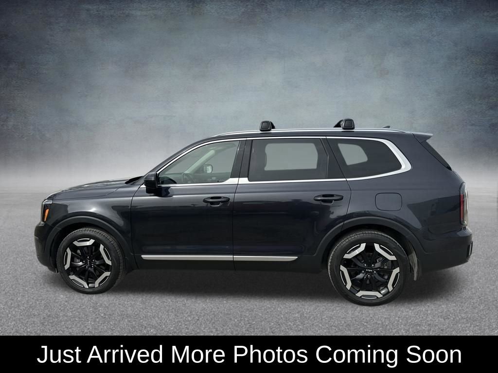 Used 2025 Kia Telluride EX video 2