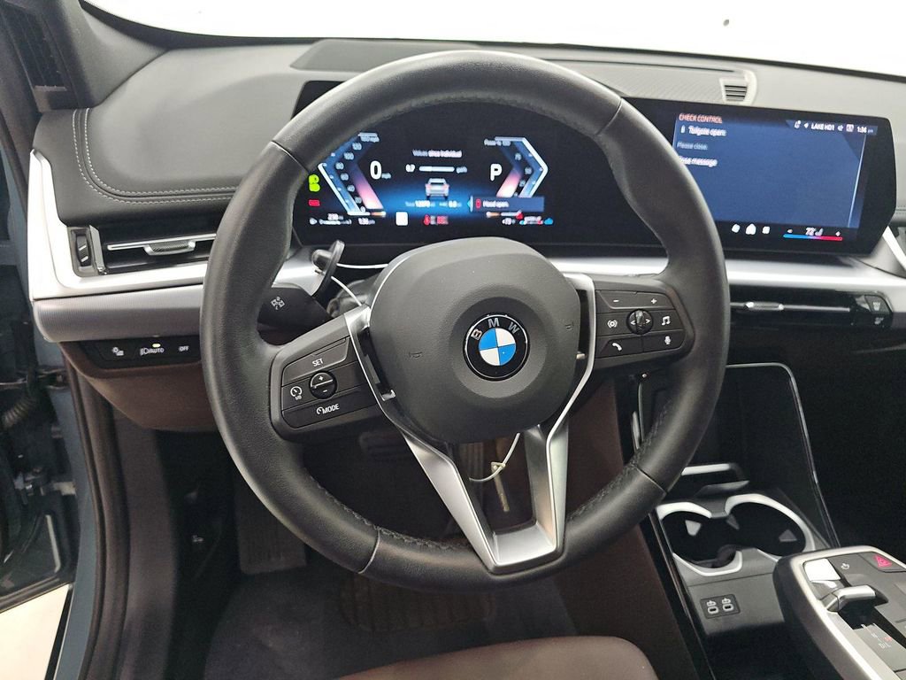 Used 2025 BMW X1 xDrive28i image 13
