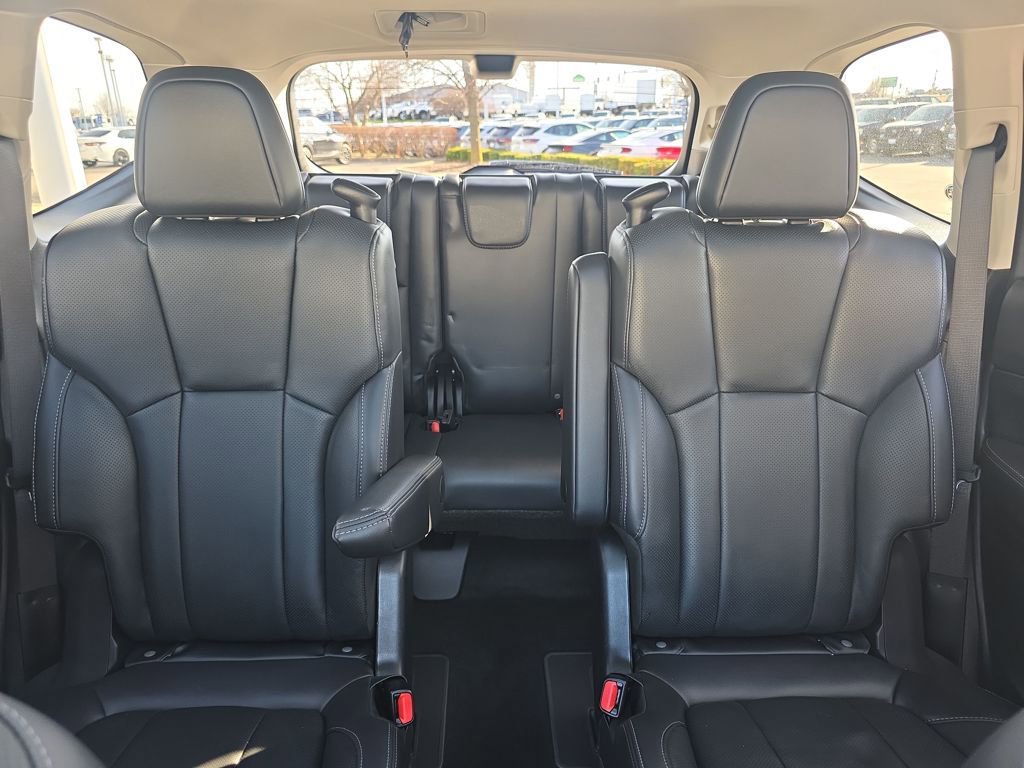Used 2024 Subaru Ascent Touring image 43