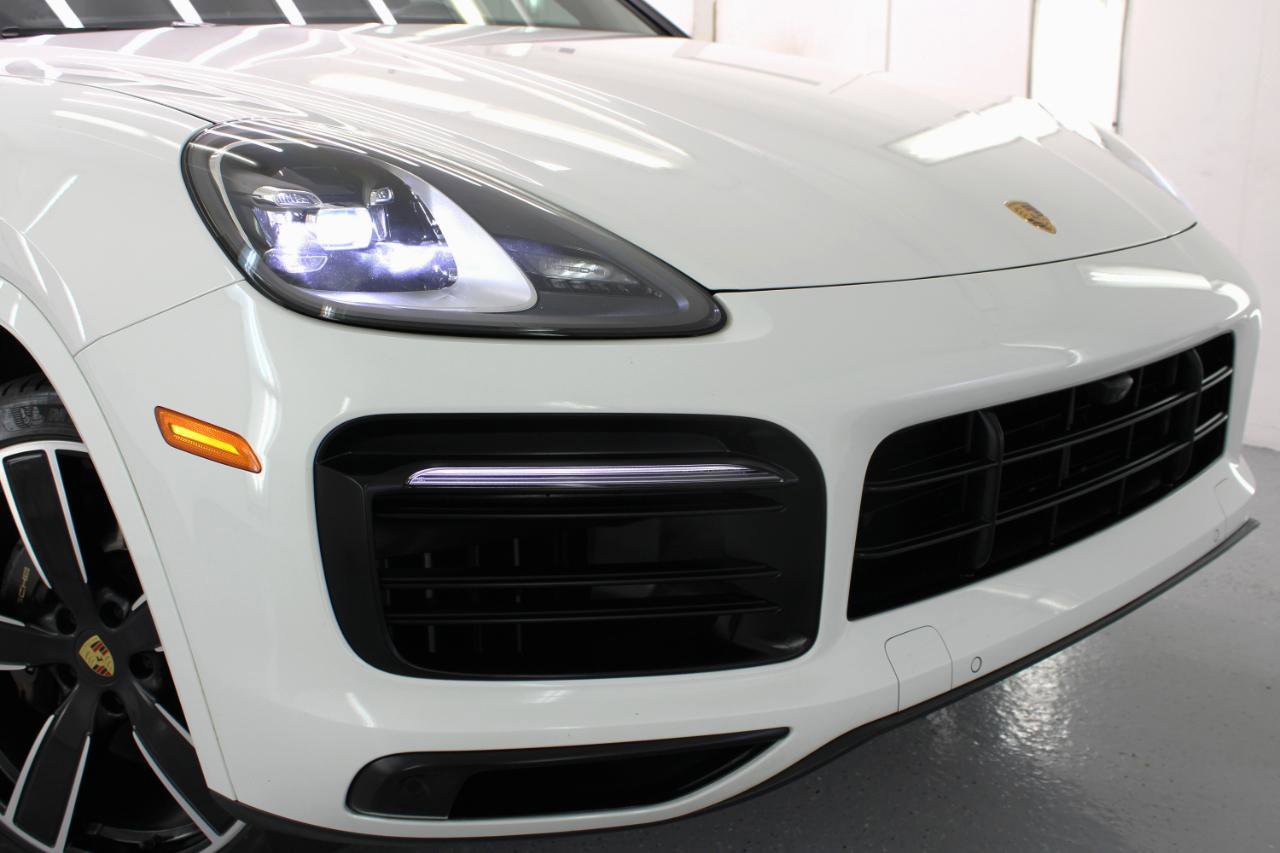 Used 2021 Porsche Cayenne image 22