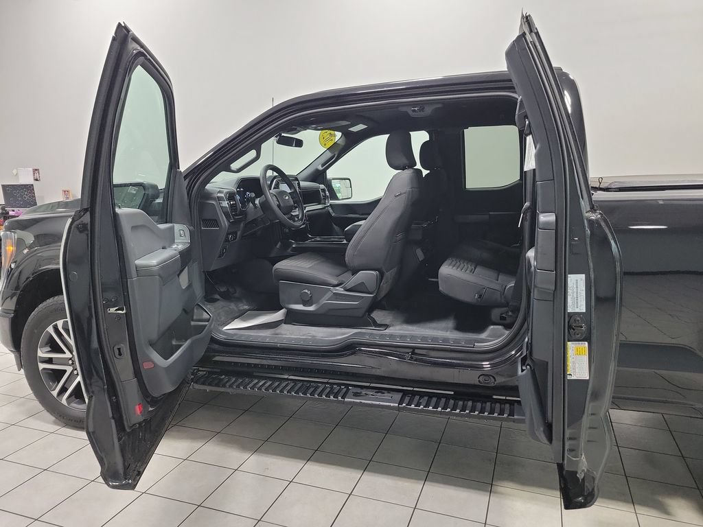 Used 2023 Ford F150 XL w/ STX Appearance Package AWD/4WD image 32