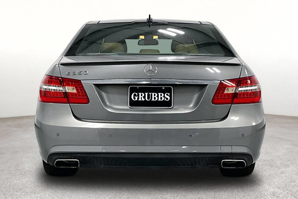 Used 2010 Mercedes-Benz E 350 Sedan image 5