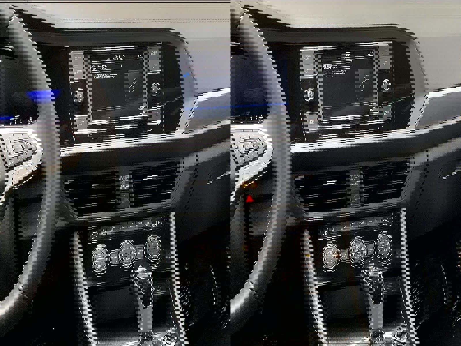 Used 2024 Volkswagen Jetta SE FWD image 8