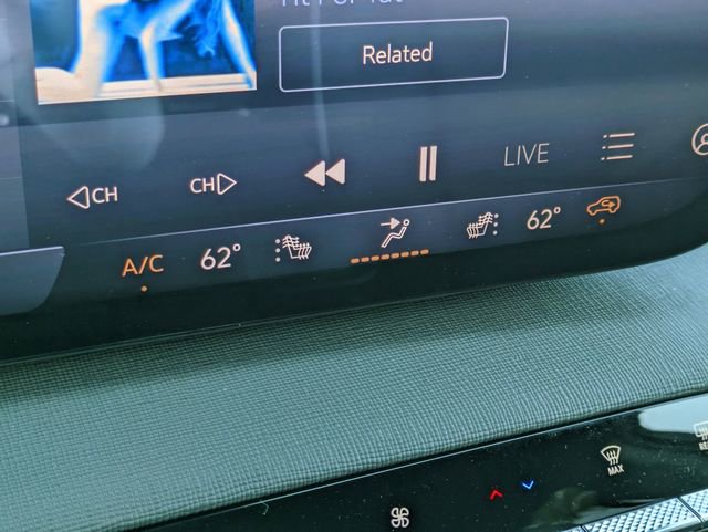 New 2026 Buick Enclave Sport Touring w/ Power Package image 33