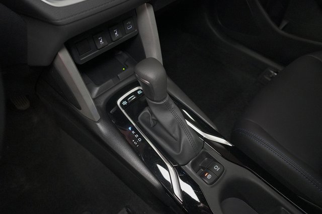 Certified 2024 Toyota Corolla Cross XSE image 21