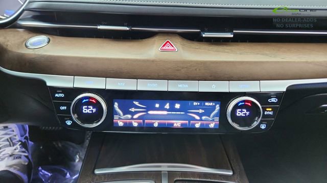 Used 2024 Genesis G80 image 49